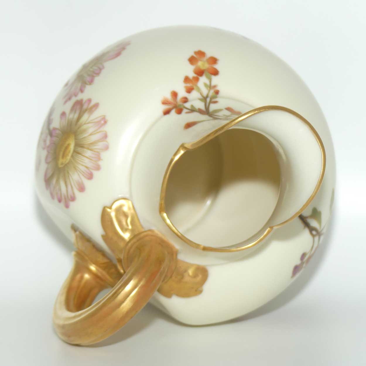 Royal Worcester Blush Ivory hand painted flatback Daisy jug (Large)