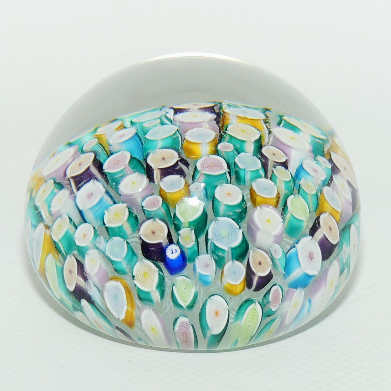 John Deacons Scotland Millefiori Closepack Bunch of Roses | Medium |