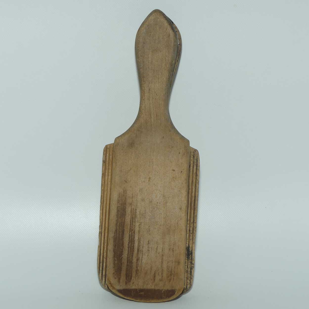 Pair of Australiana butter pats | Wide and Narrow