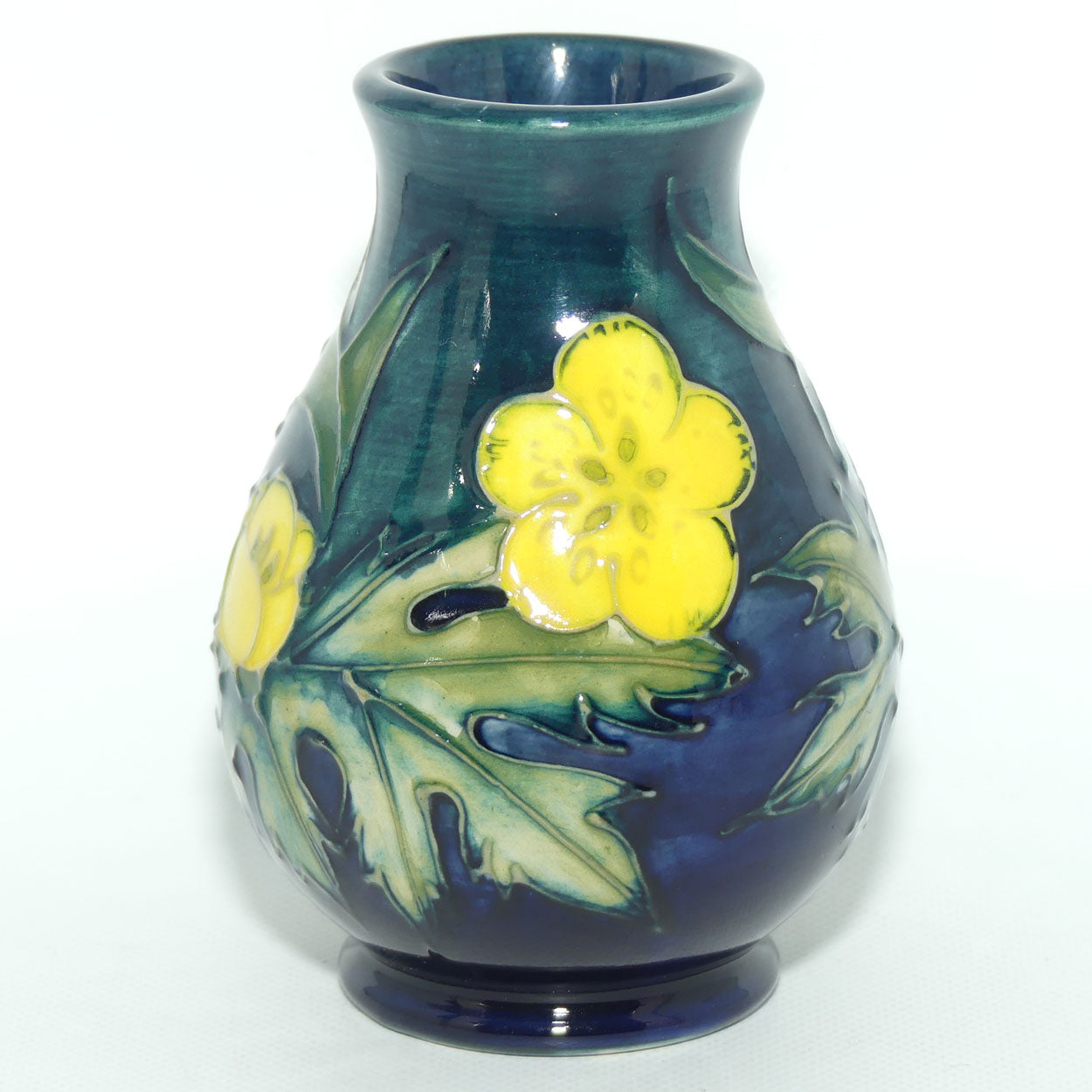 Moorcroft Buttercup 7/3 vase
