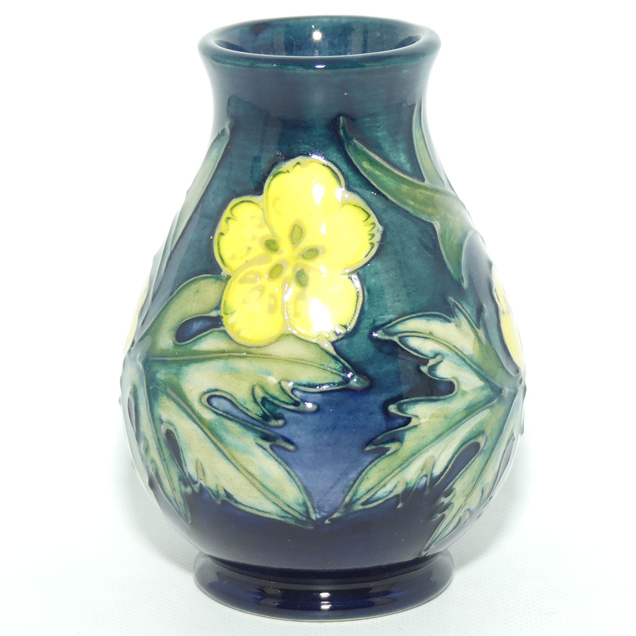 Moorcroft Buttercup 7/3 vase