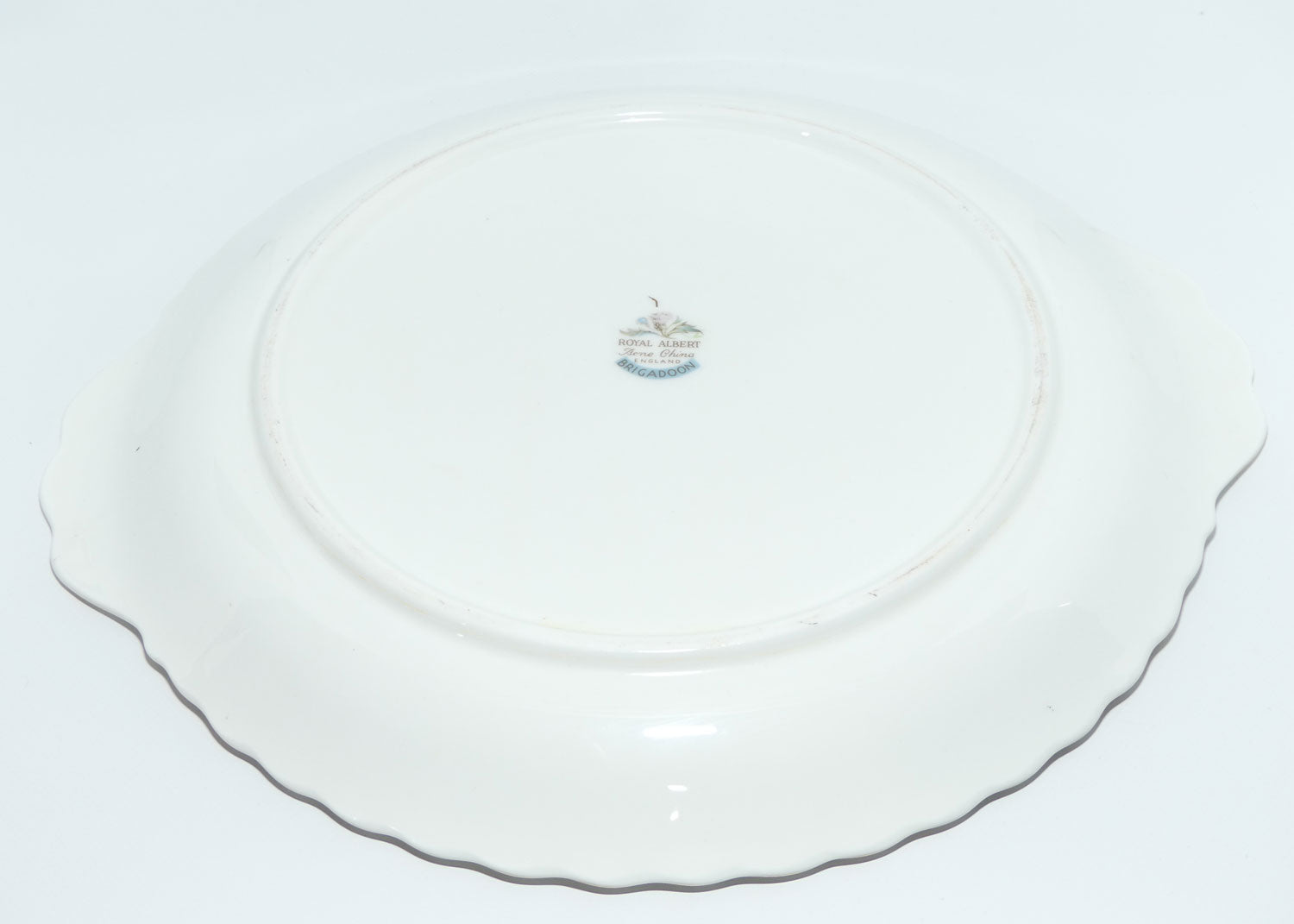 Royal Albert Bone China England Brigadoon handled cake plate