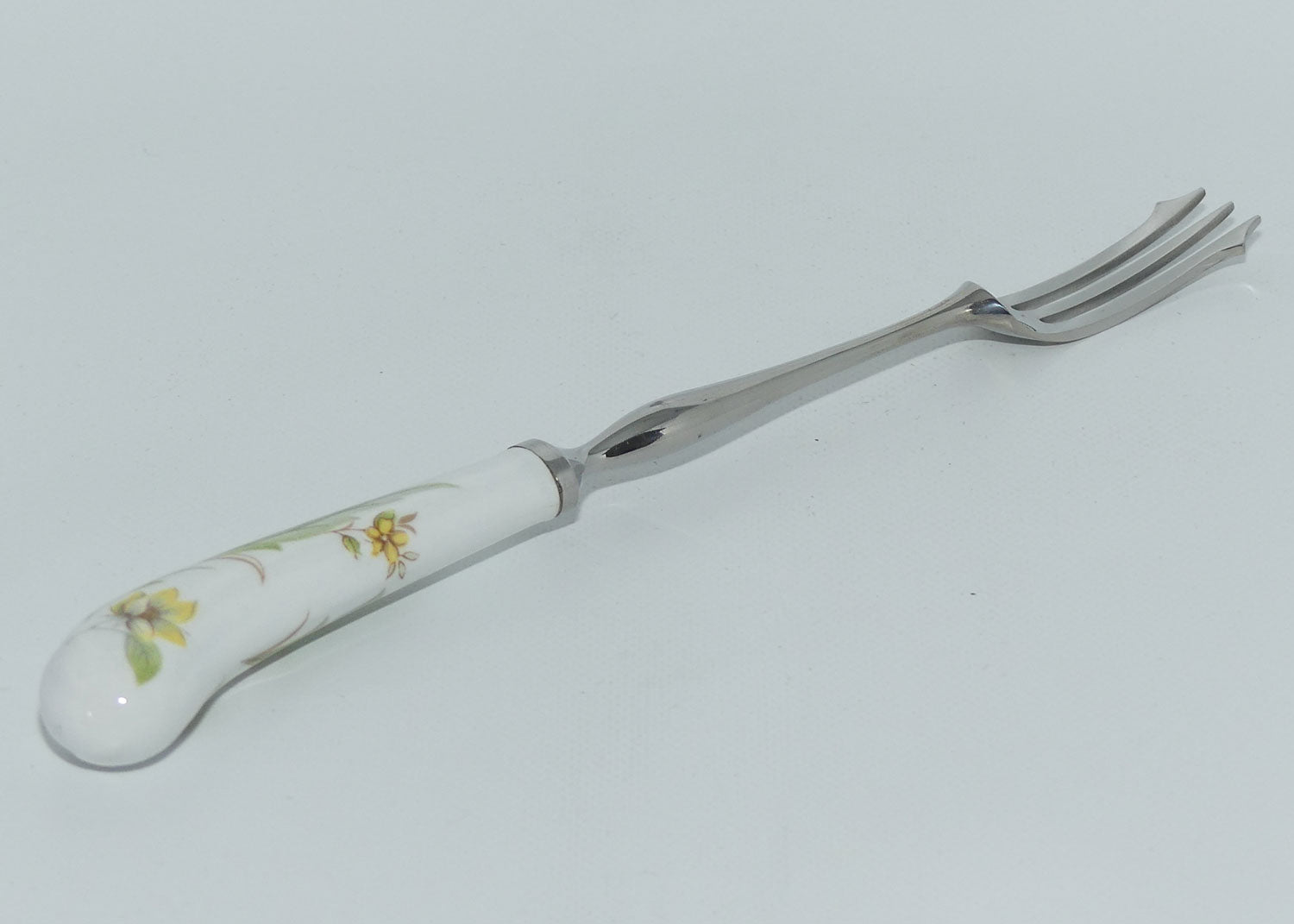 Royal Grafton Floral Motif cake serving fork | boxed