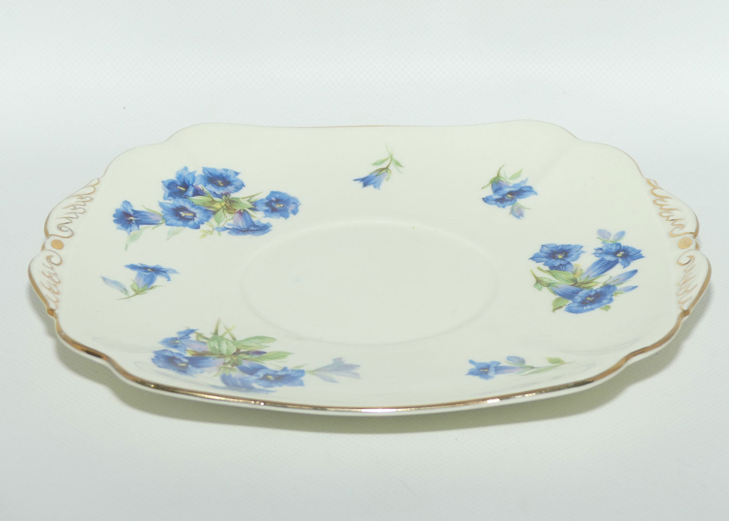 Royal Doulton Gentian pattern V1911 | cake plate