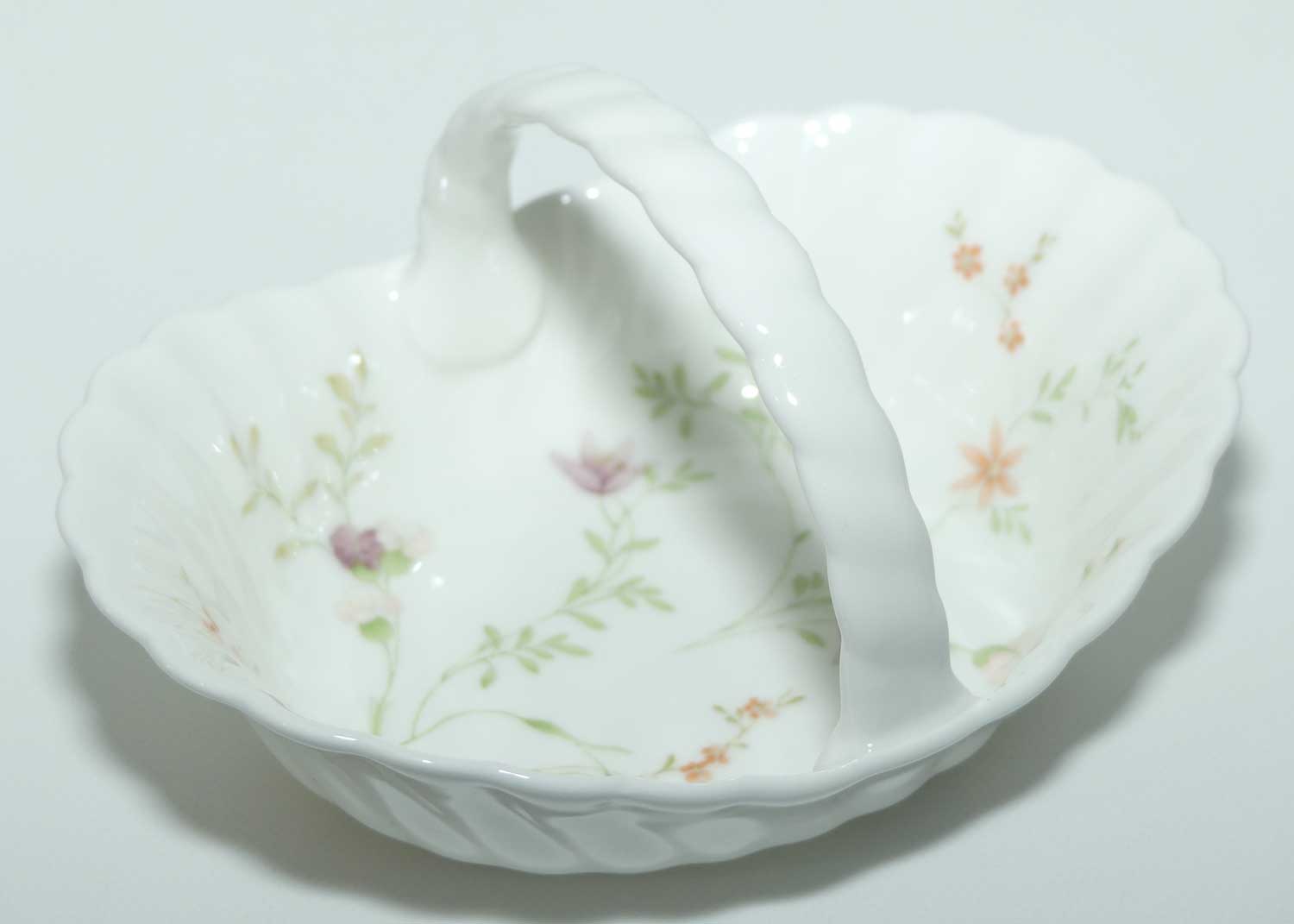 Wedgwood Campion pattern decorative basket