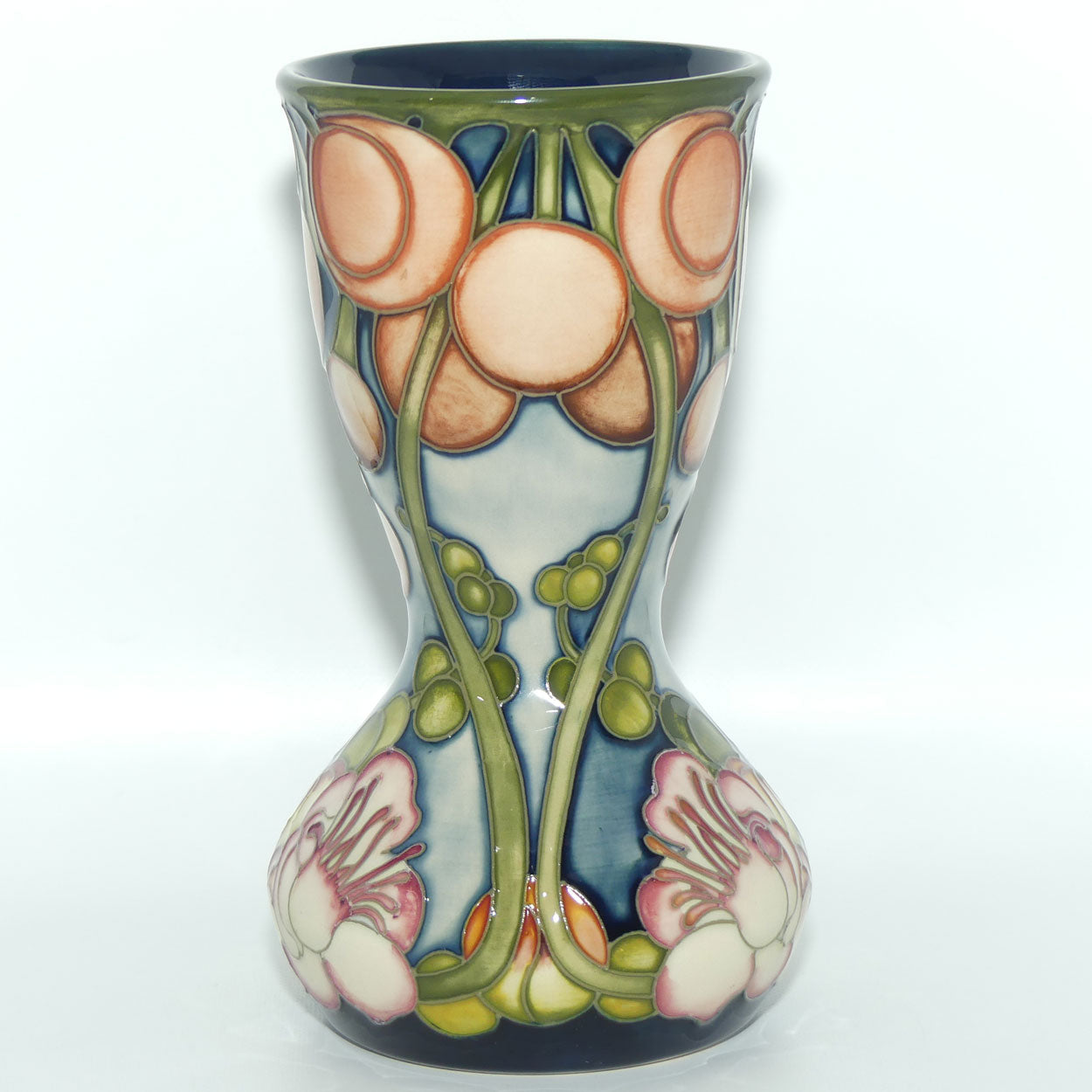 Moorcroft Cannon Ball Tree 92/7 vase