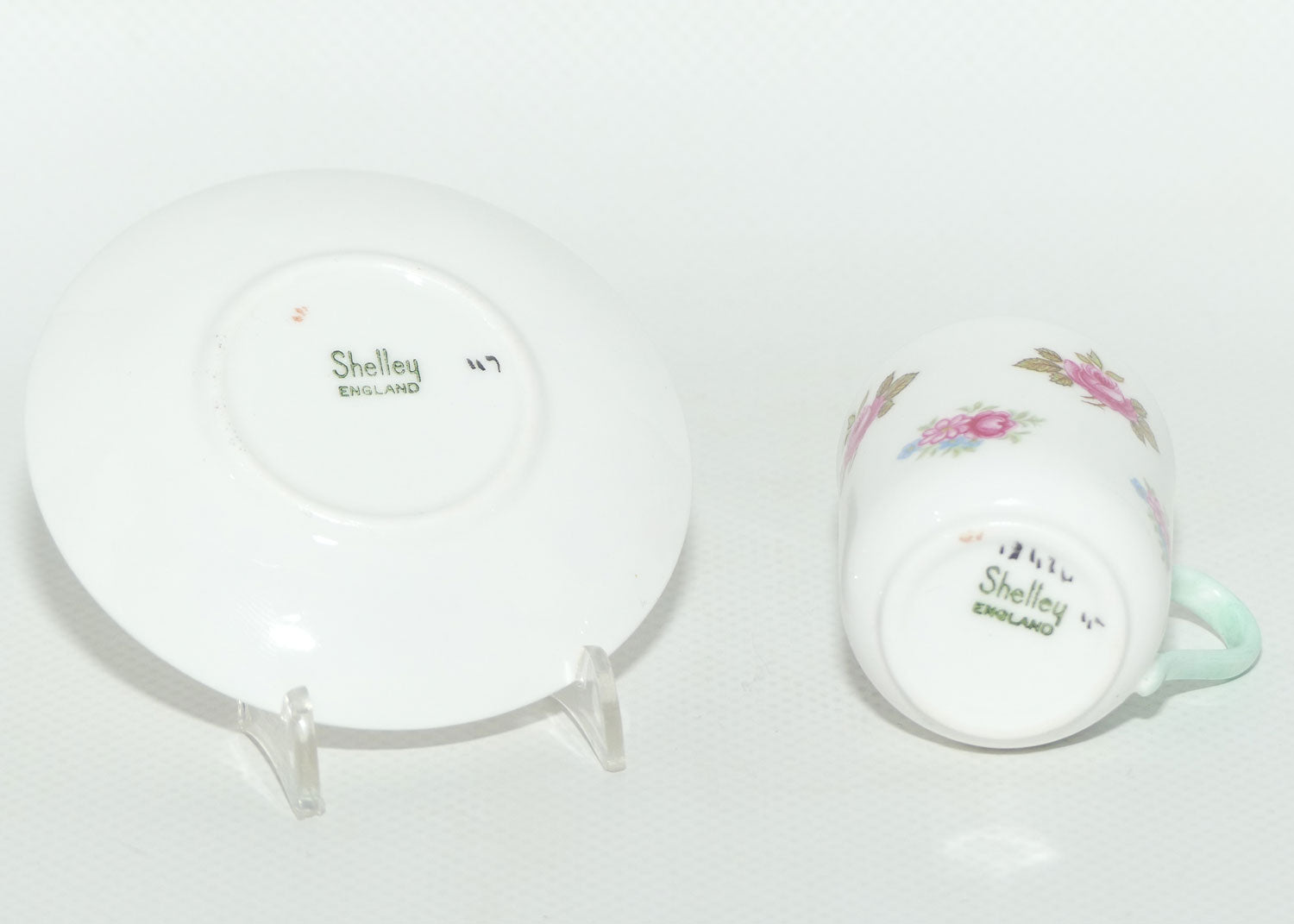 Shelley Canterbury shape miniature Rosebud duo