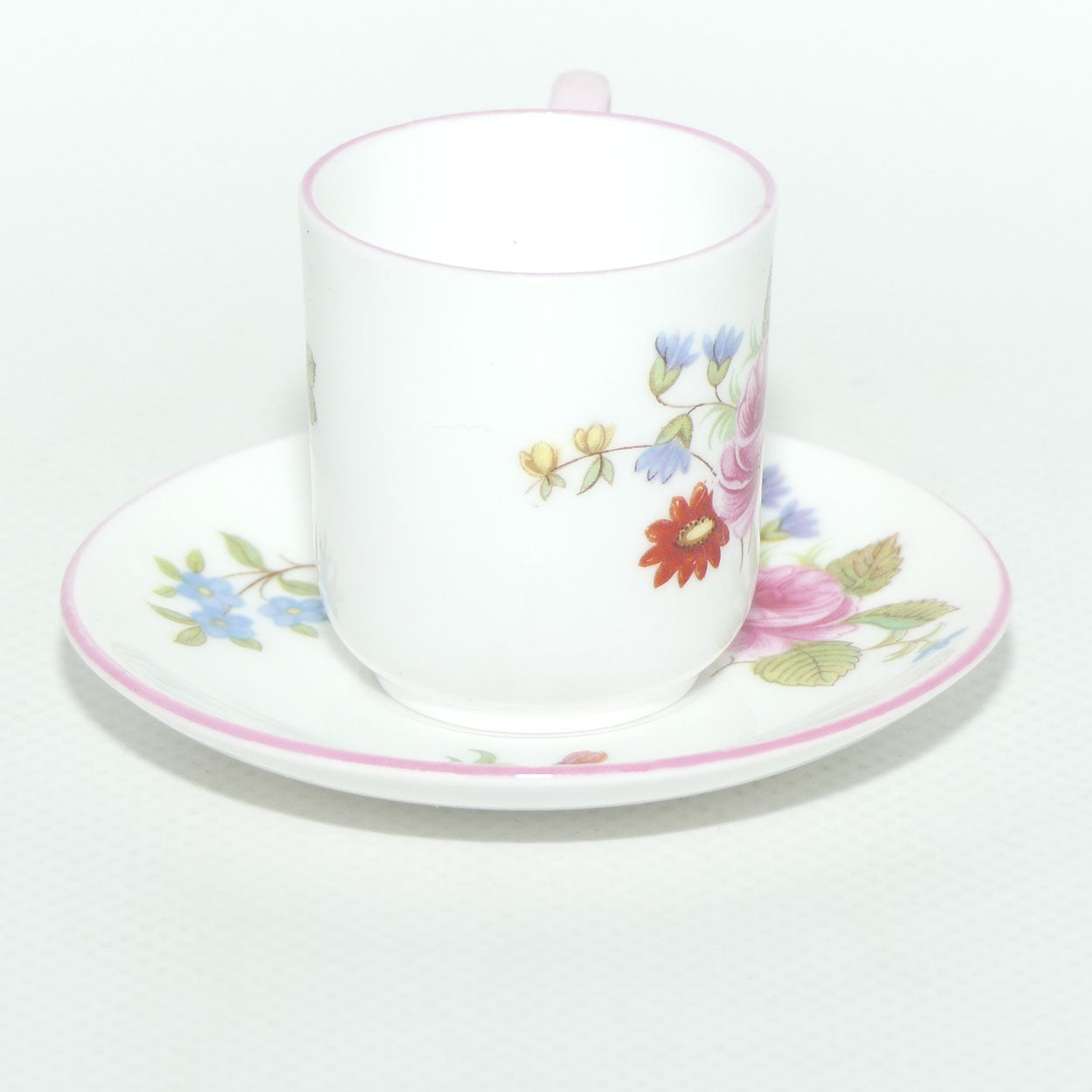 Shelley Canterbury shape miniature Rose and Red Daisy duo
