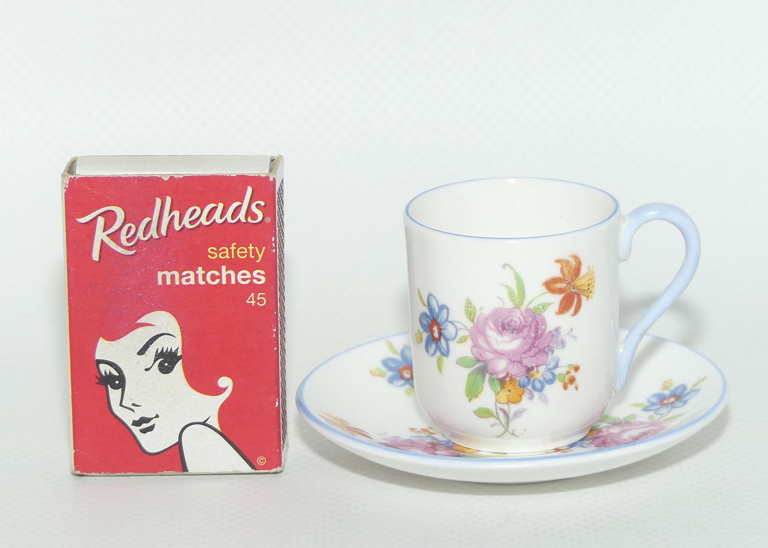 Shelley Canterbury shape miniature Universal Rose duo