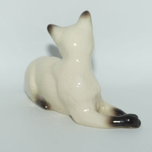 #1558 Beswick Siamese Cat | Lying, Facing Left