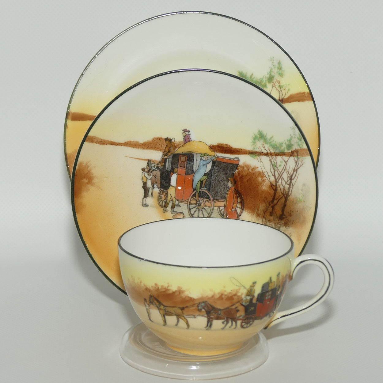 Royal Doulton Coaching Days Cecil shape trio E3804 | Round Plate; #7