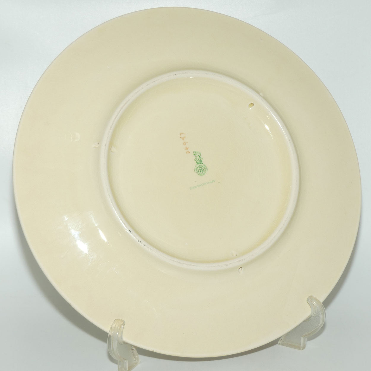 Royal Doulton English Cottages wall charger D4987