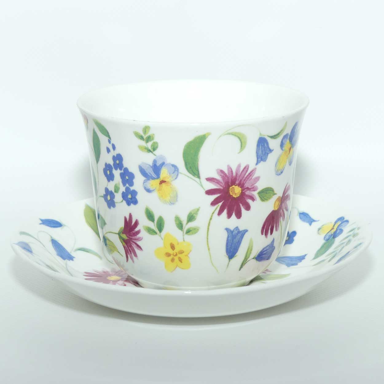 Roy Kirkham & Co English Bone China Chatsworth pattern Breakfast cup and saucer | duo