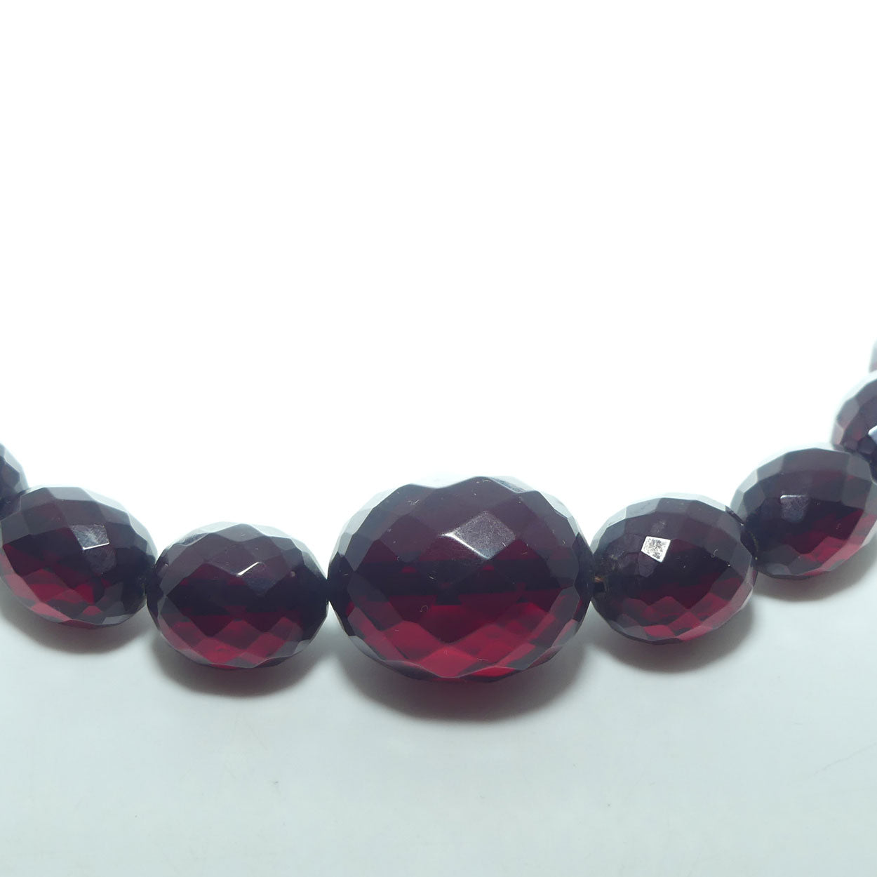 Art Deco Cherry Red Faceted Bakelite Bead Necklace | 76cm total length
