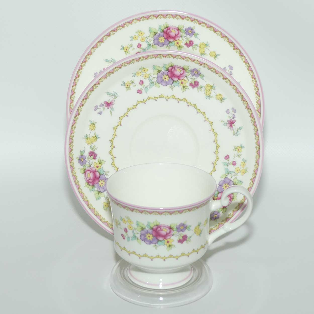 Mikasa Bone China trio | Cheshire pattern A6-004