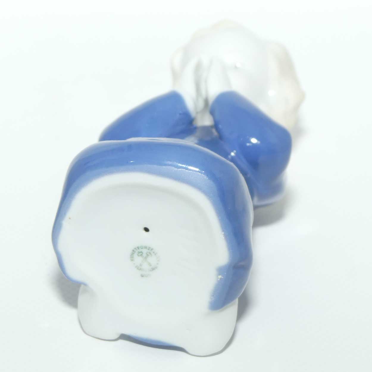 Kunstporzellan Ilmenau Germany figure of child praying