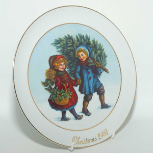 Avon Christmas plate | Christmas 1981 | First Edition | Sharing the Christmas Spirit | boxed