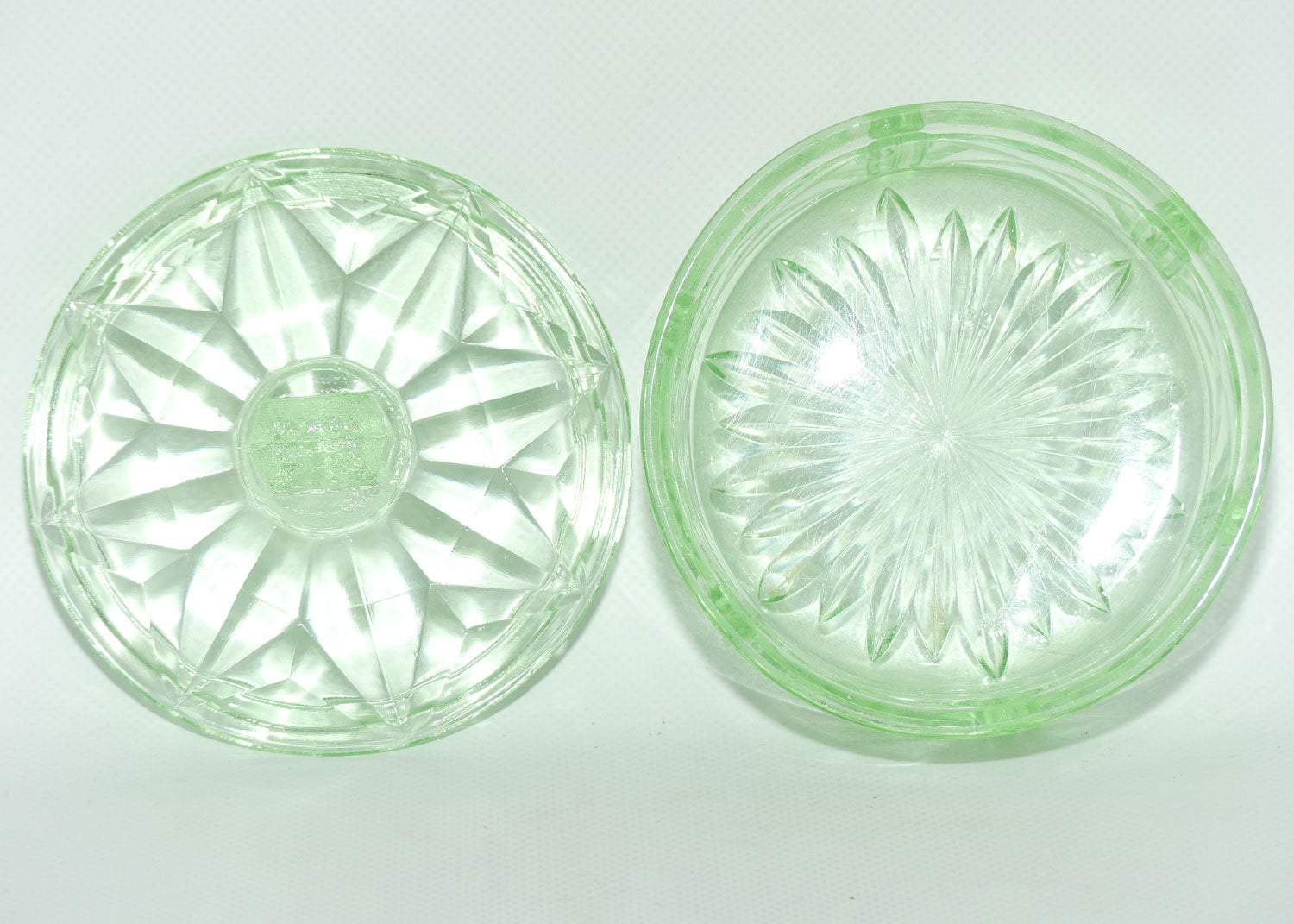 Green Depression Glass round cheese or butter dish | Art Deco pattern