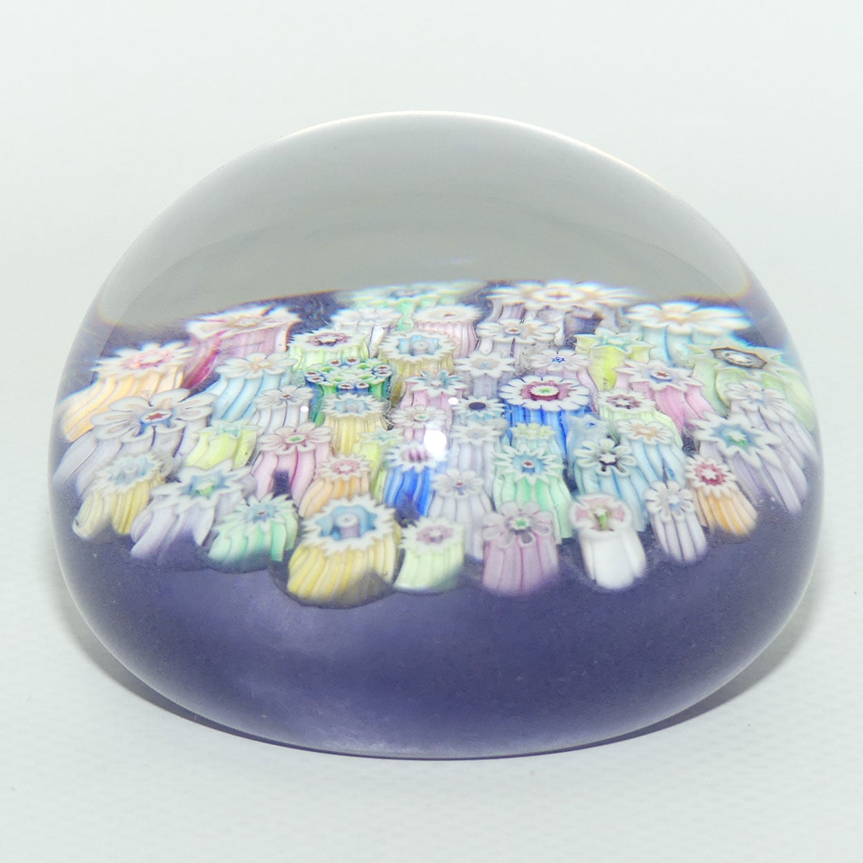 John Deacons Scotland  Closepack | Medium | lavender