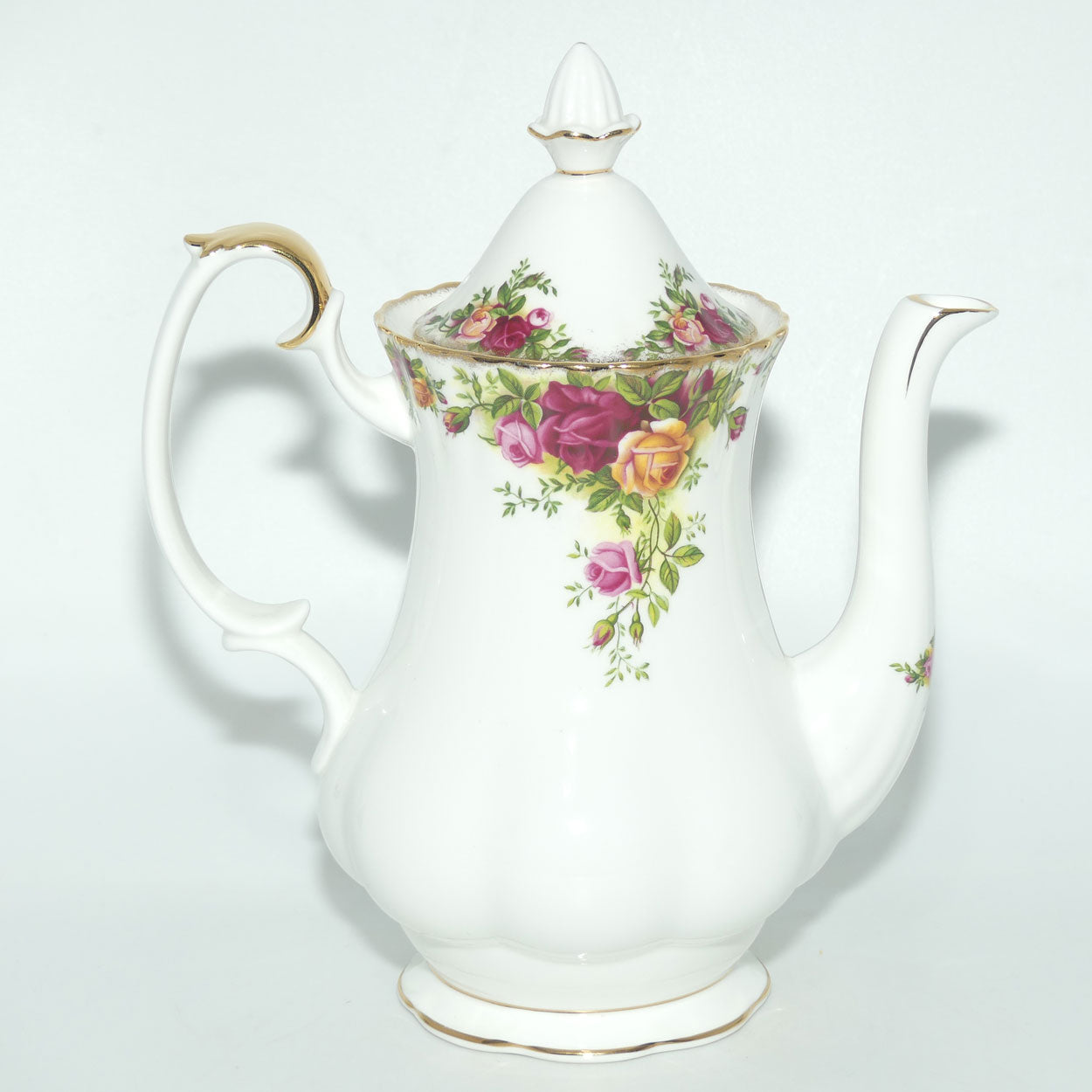 Royal Albert Bone China England Old Country Roses Coffee Pot | © 1962 Royal Albert Ltd backstamp | #2