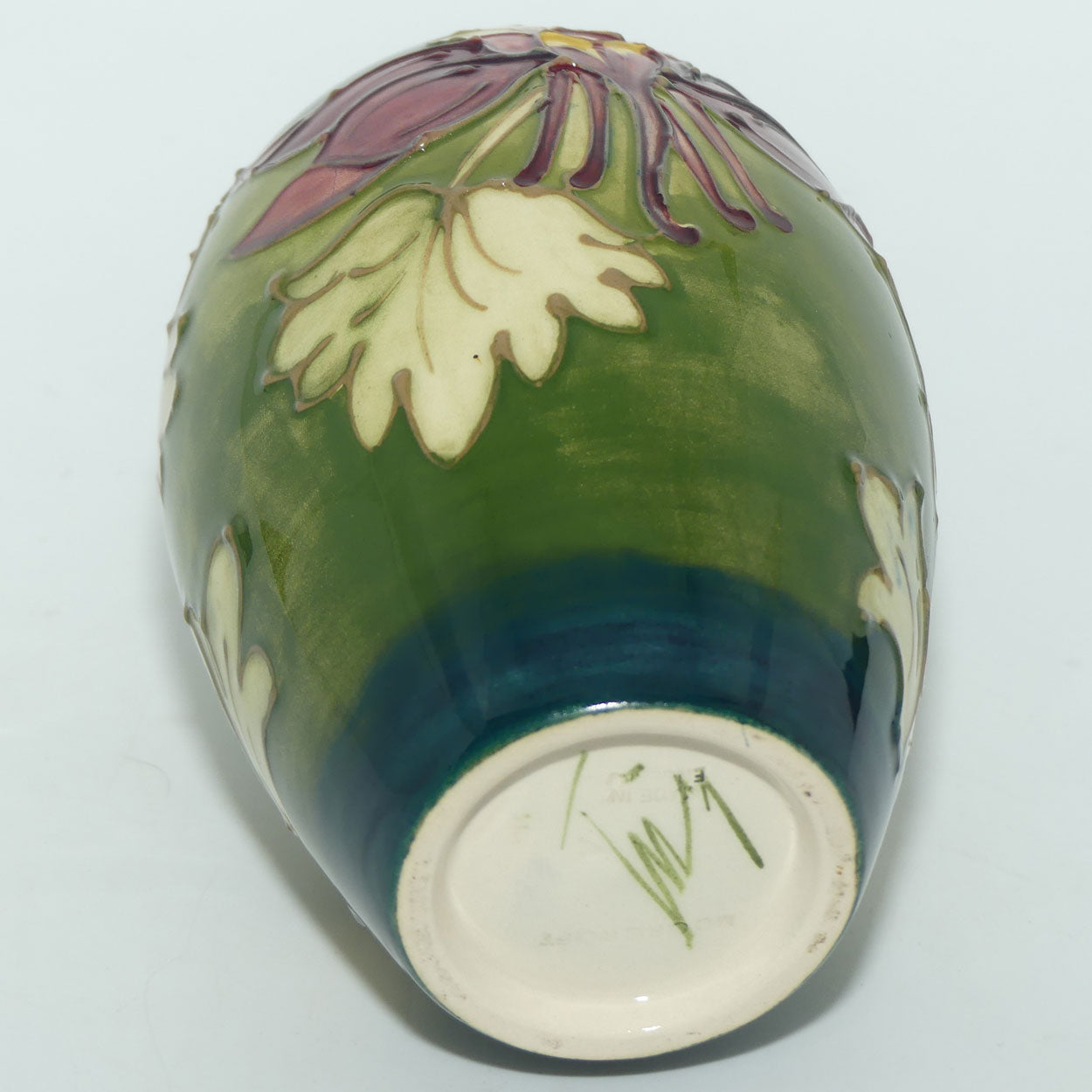 Walter Moorcroft Columbine (Green) 102/5 vase