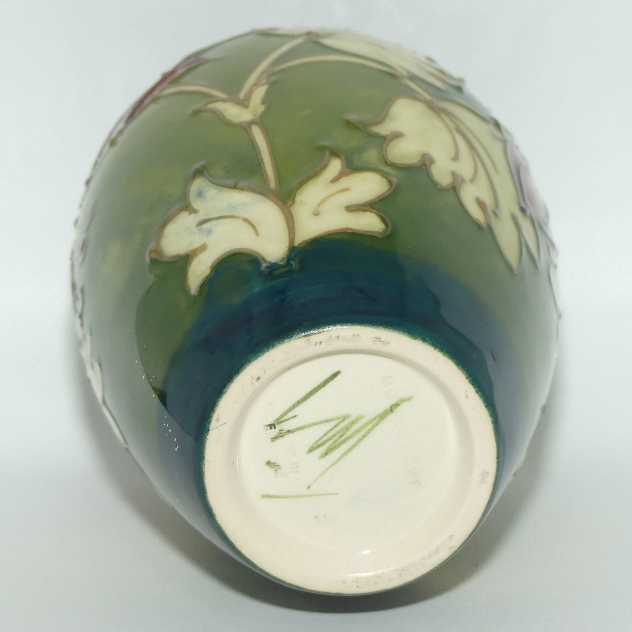 Walter Moorcroft Columbine (Green) 102/5 vase