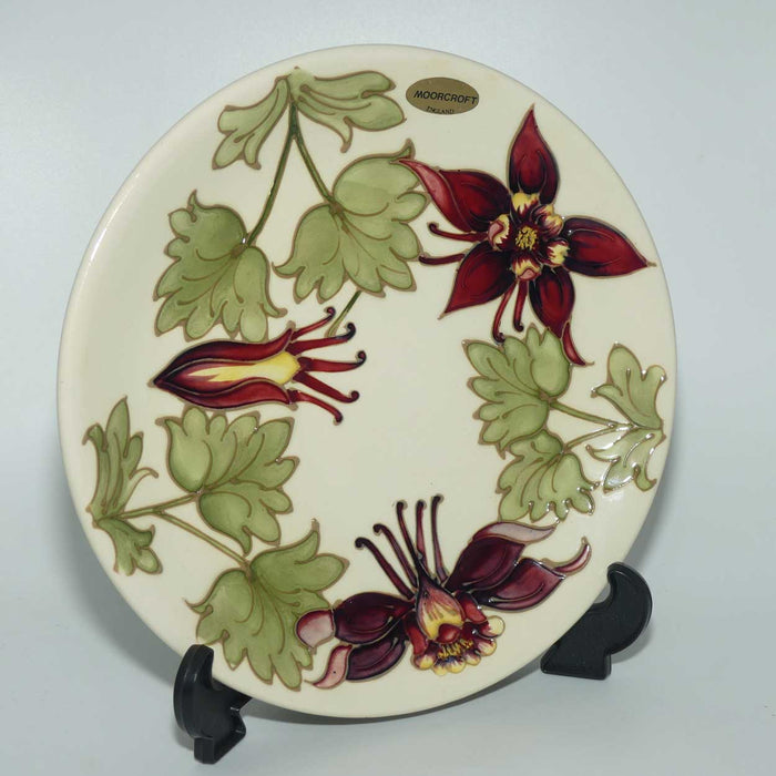 Walter Moorcroft Columbine 783/10 plate | Ivory ground