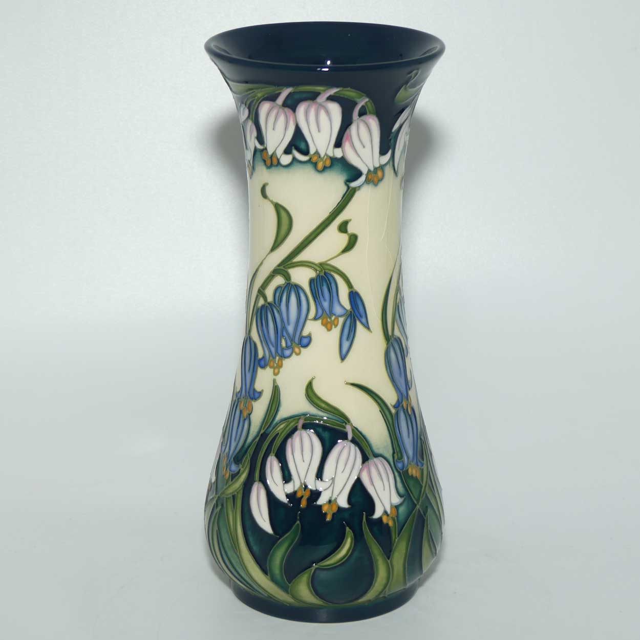 Moorcroft Combermere 364/8 vase