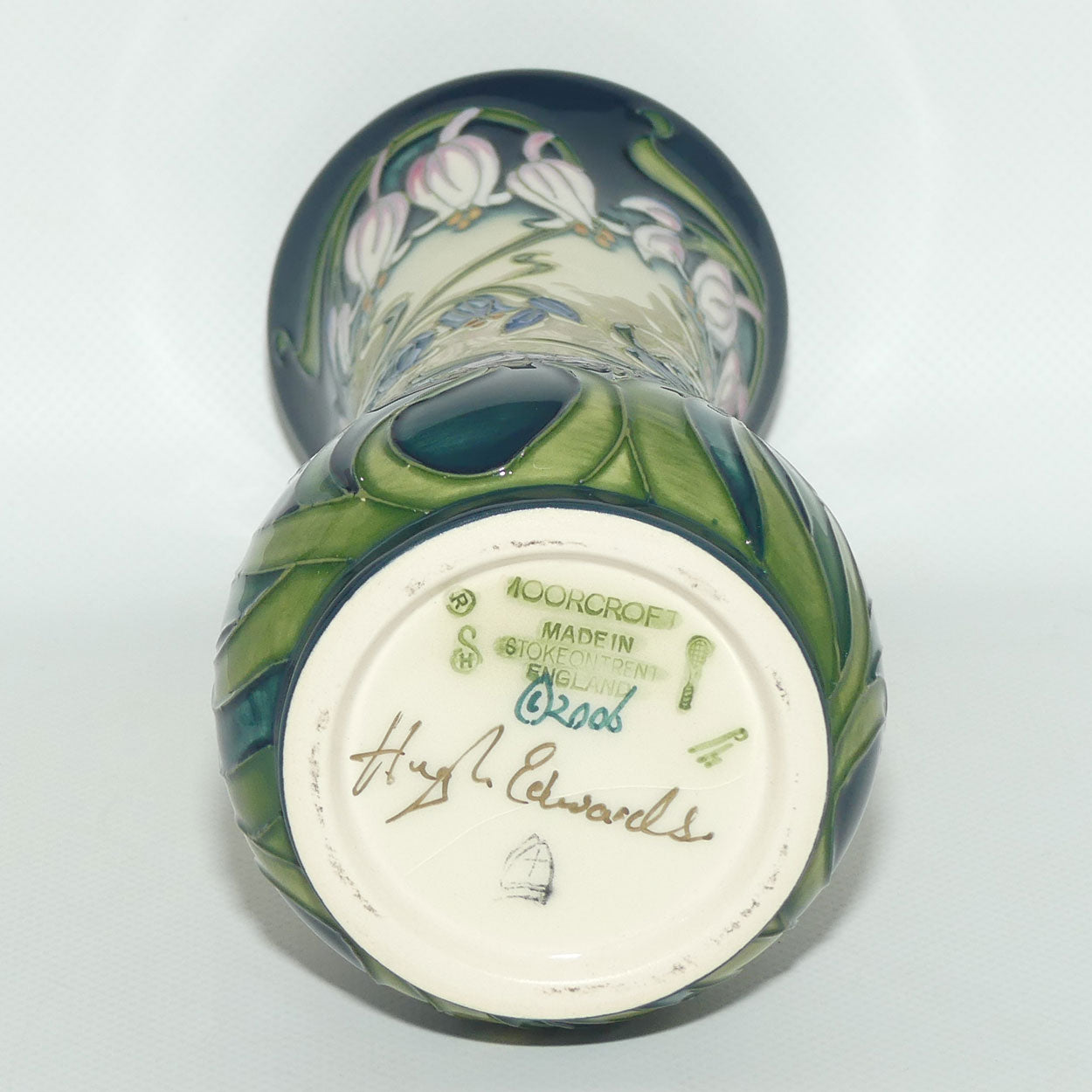 Moorcroft Combermere 364/8 vase