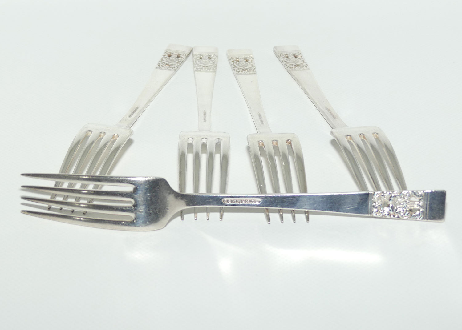 Oneida Community Plate set of 5 forks | HAMPTON COURT pattern | 18cm long
