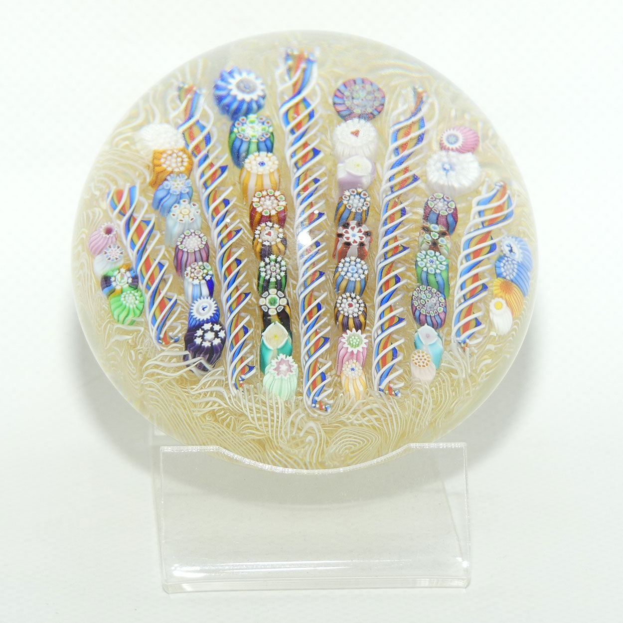 John Deacons Scotland Complex Linear Magnum Cream paperweight