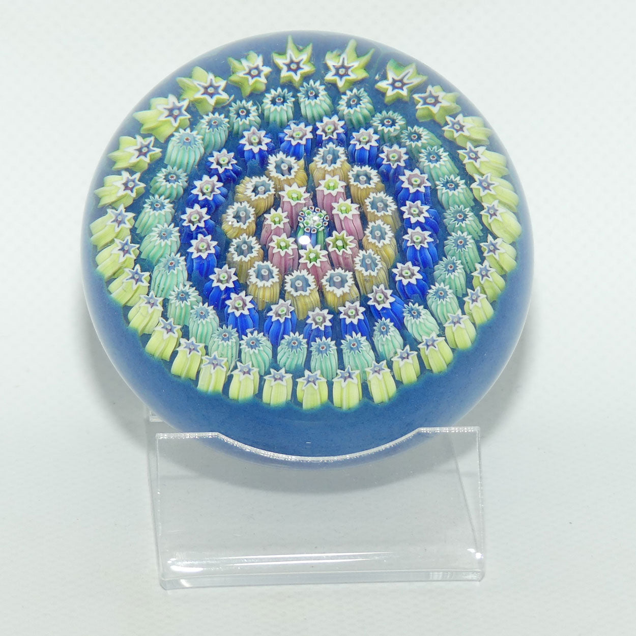 John Deacons Scotland Concentric Millefiori large paperweight | Blue