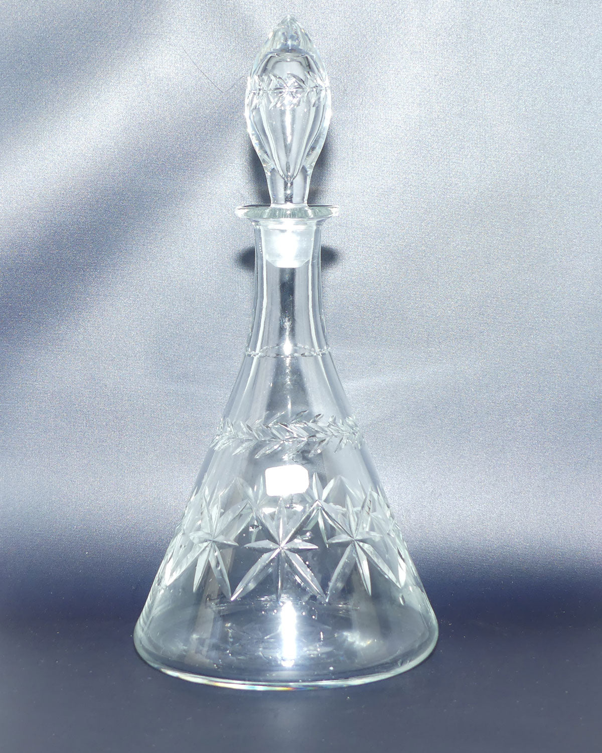 Superb Webb Crystal Facetted Star pattern with garland conical shape decanter