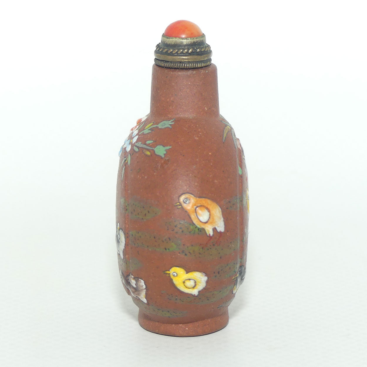 Chinese Terracotta and finely Enamelled Snuff Bottle | Red stone stopper | Chickens