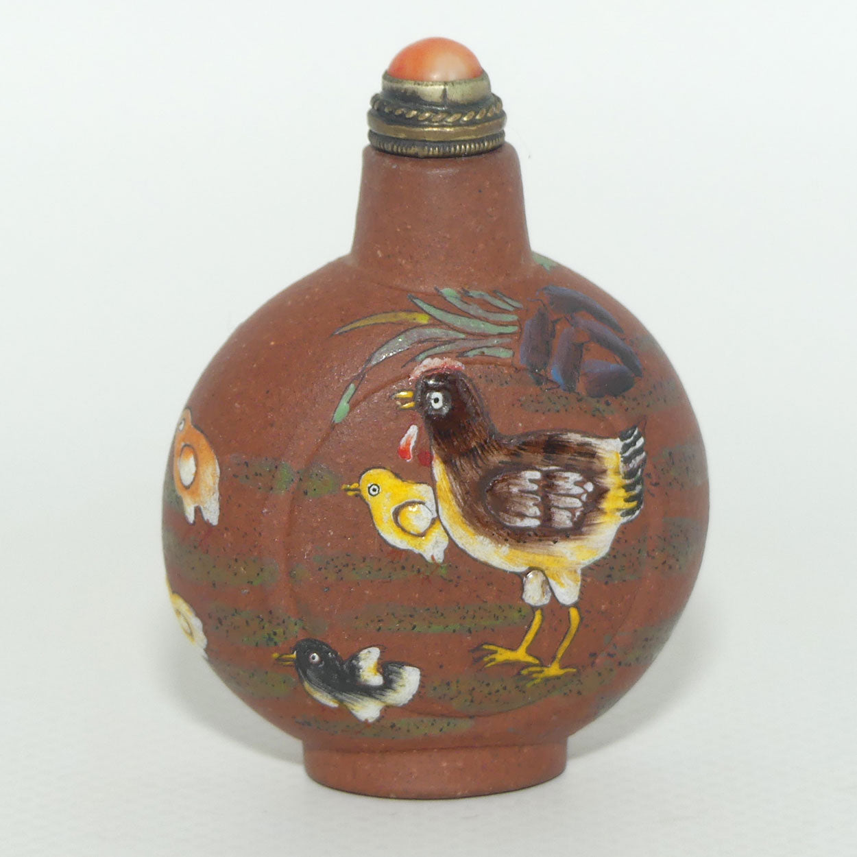 Chinese Terracotta and finely Enamelled Snuff Bottle | Red stone stopper | Chickens