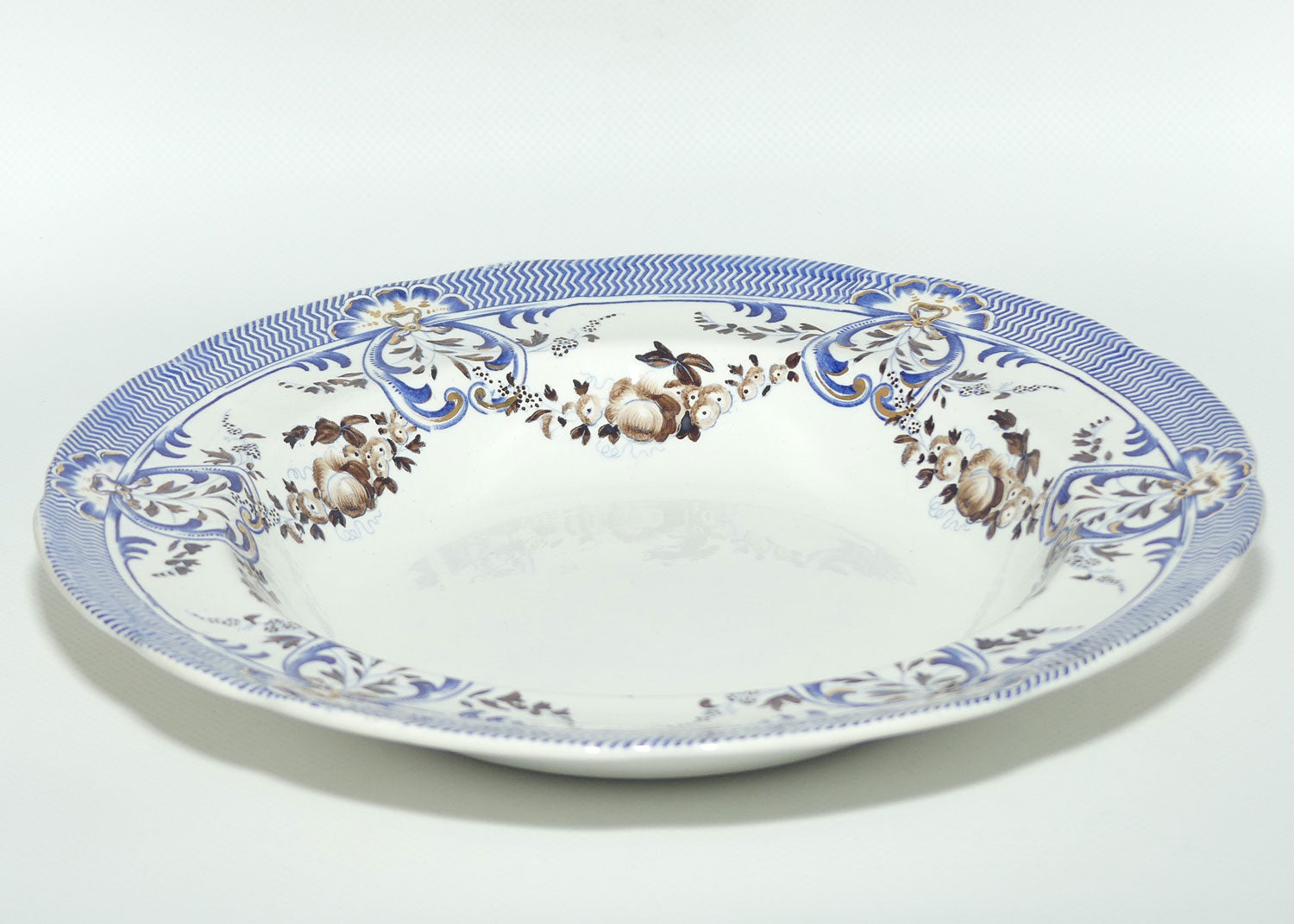 Copeland and Garrett New Fayence Blue and White bowl #1 | c.1833 - 1847 | Regency era