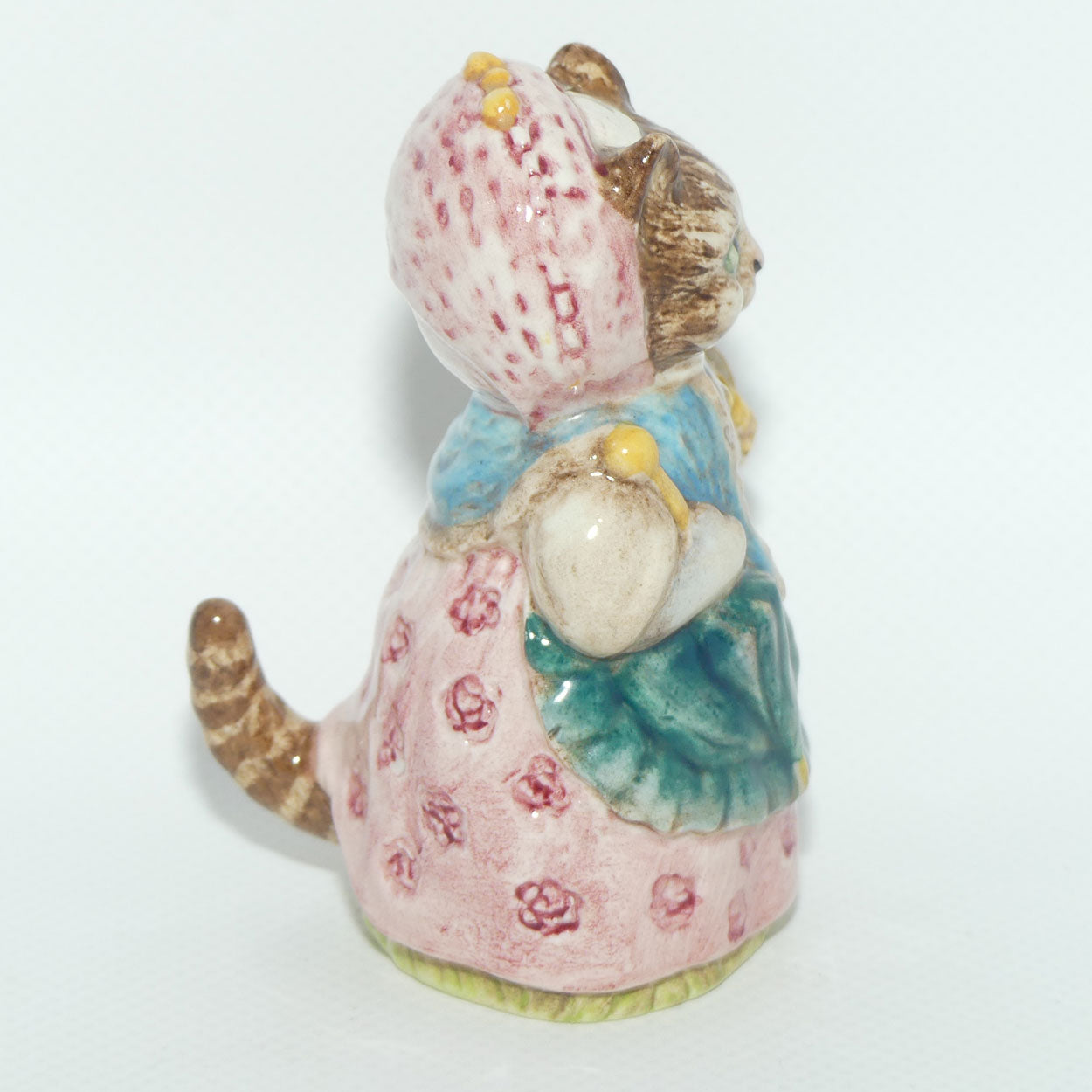 Beswick Beatrix Potter Cousin Ribby | BP2a Gold Oval