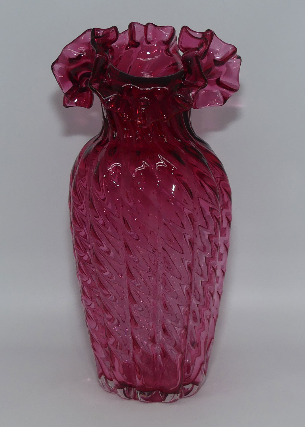 vintage-victorian-style-cranberry-glass-frilled-edge-tall-melon-shape-vase