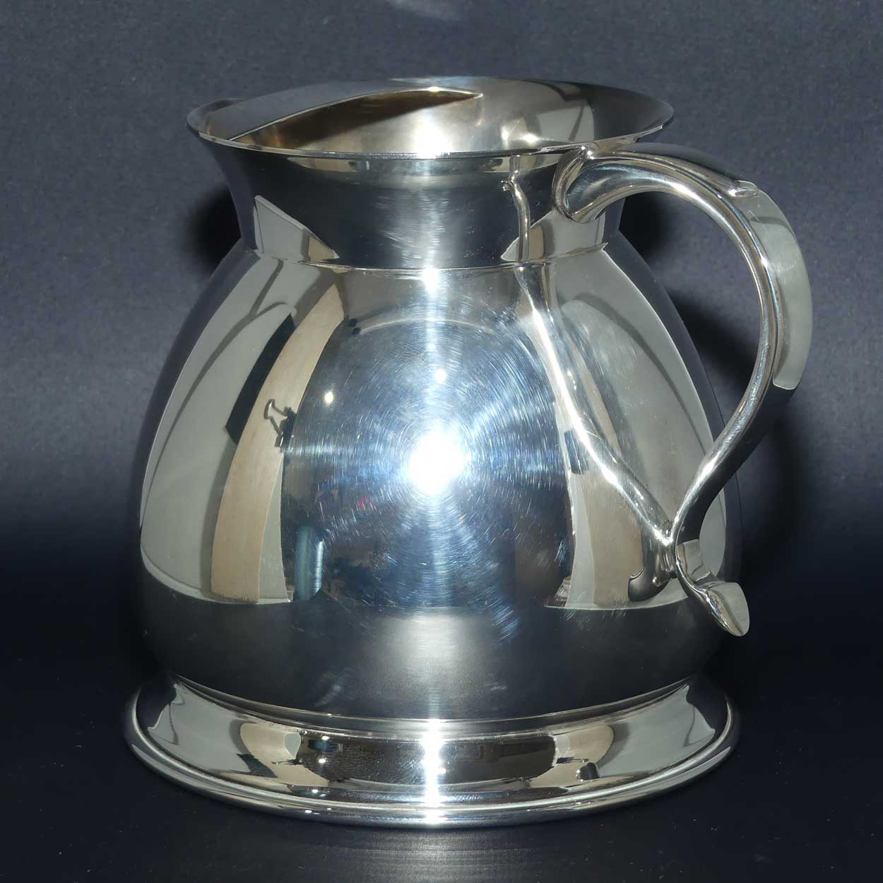 Crusader Plate EPNS A1 wide base ice water jug