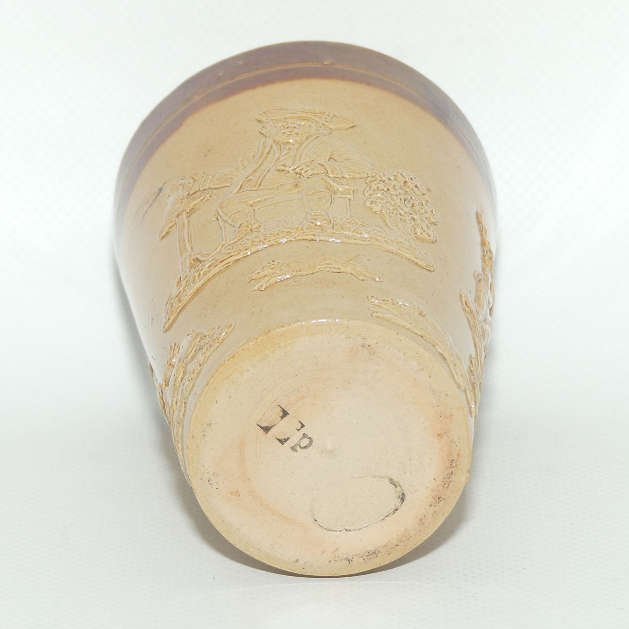 Doulton Lambeth | Royal Doulton Harvest Hunting beaker | 11cm tall | #2