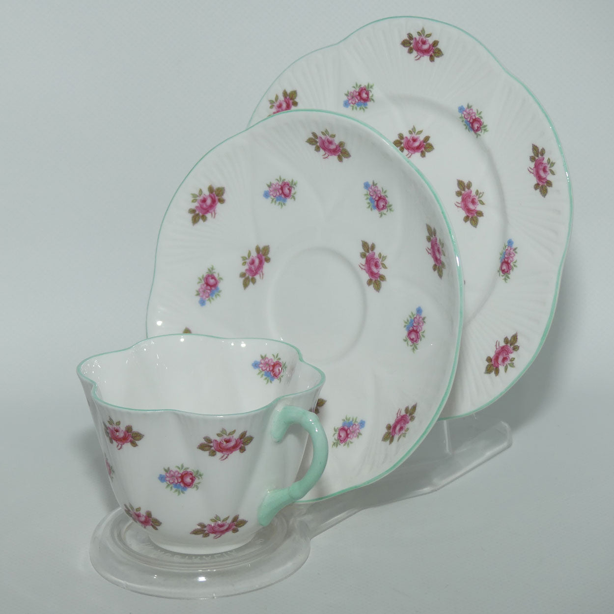 Shelley Dainty shape Rosebuds trio | Aqua trim