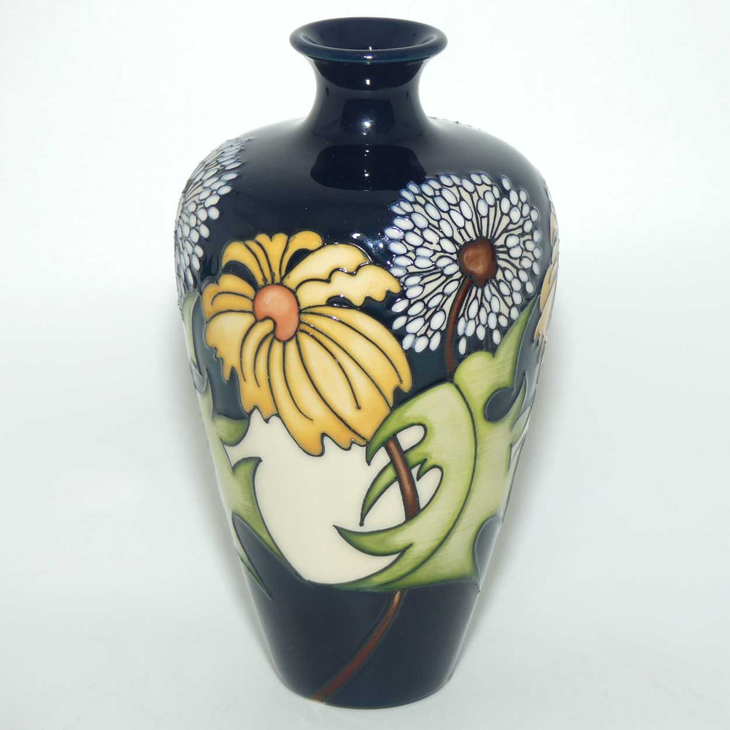 Moorcroft Daisy May 72/6 vase