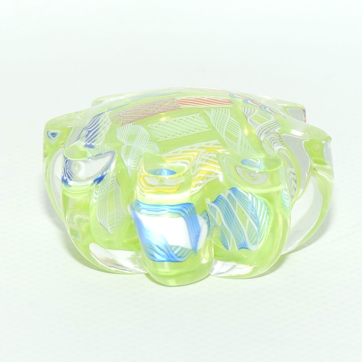 John Deacons Scotland Latticino Daisy miniature paperweight | Kiwifruit