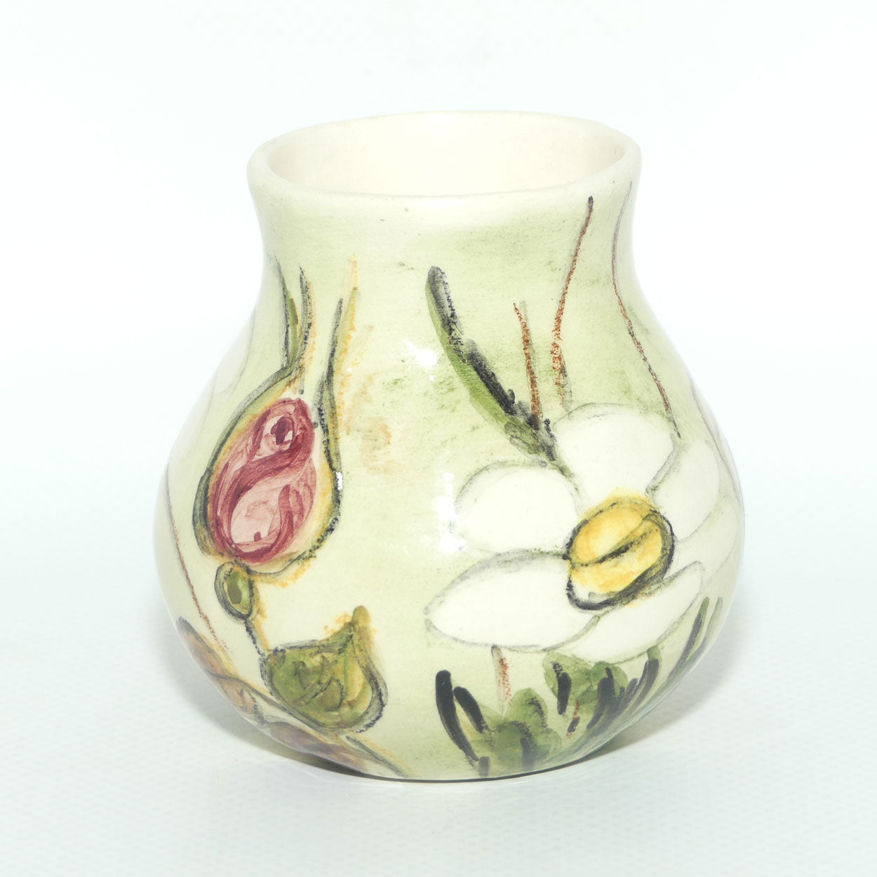 Australian Pottery | Daisyware Pottery mini vase | Roses and Daisy Decor