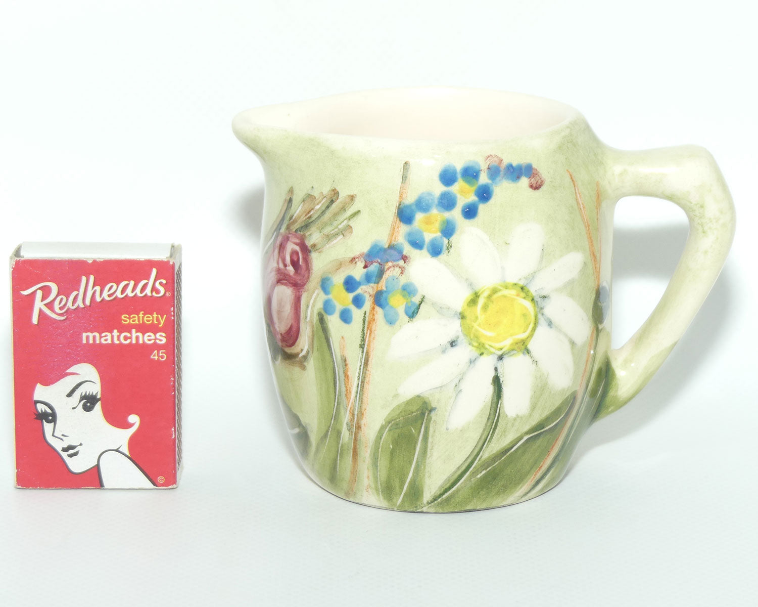 Australian Pottery | Daisyware Pottery cream jug | Roses and Daisy Decor
