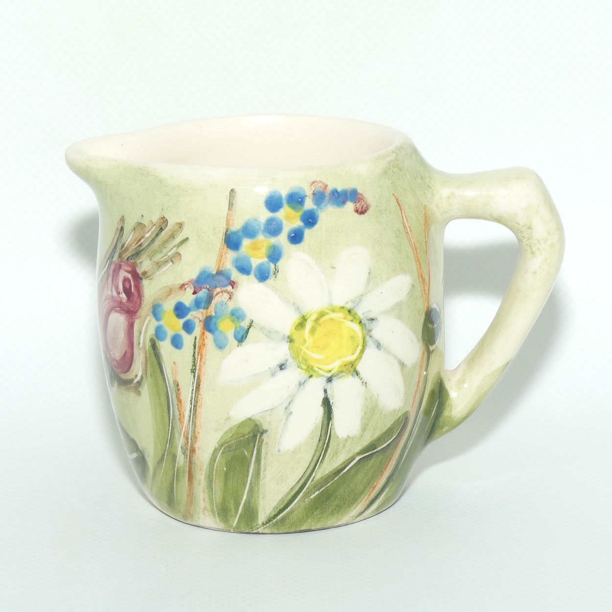 Australian Pottery | Daisyware Pottery cream jug | Roses and Daisy Decor