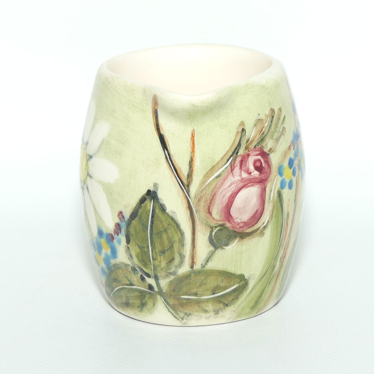 Australian Pottery | Daisyware Pottery cream jug | Roses and Daisy Decor