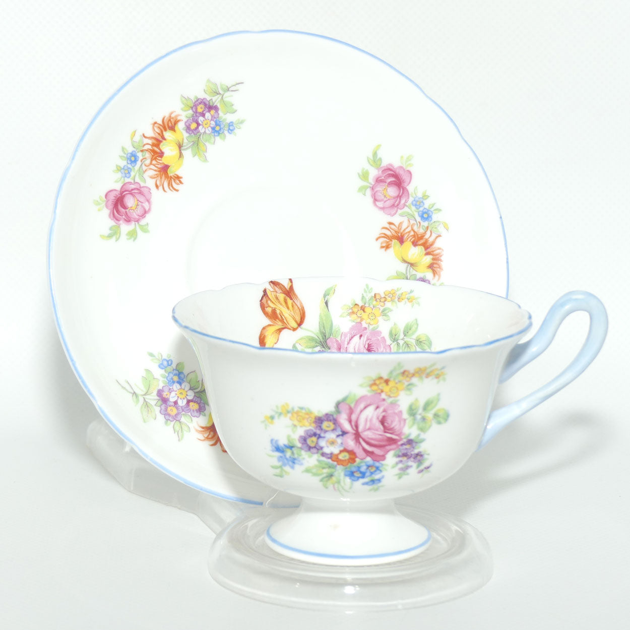 Shelley Gainsborough shape Butcher's Crocus and Rose Spray pattern duo