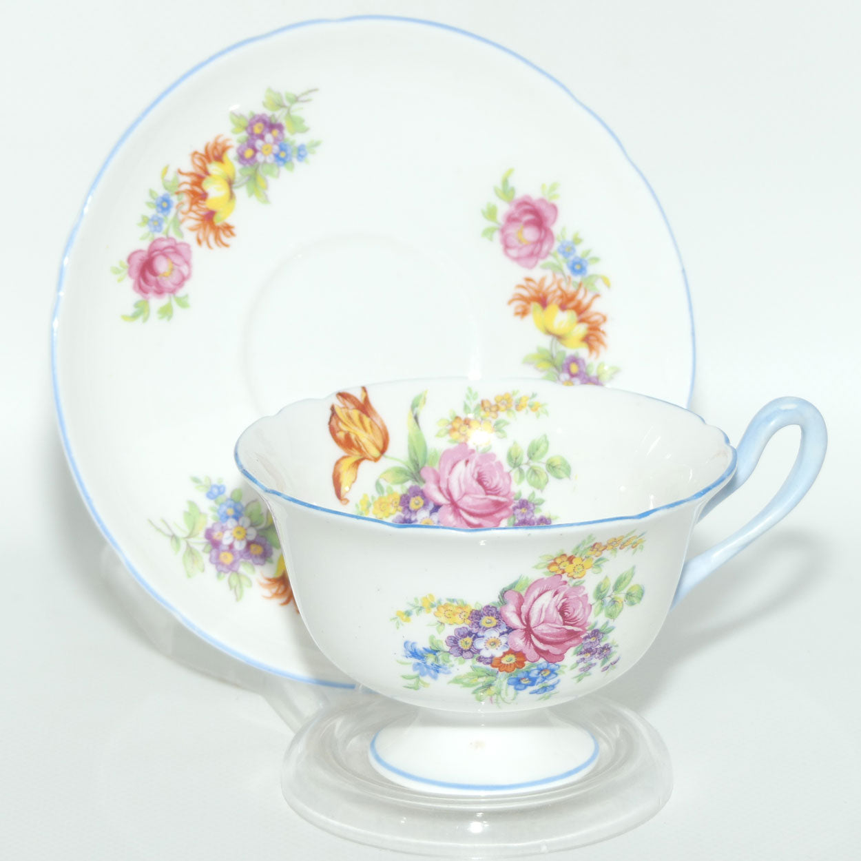 Shelley Gainsborough shape Butcher's Crocus and Rose Spray pattern duo
