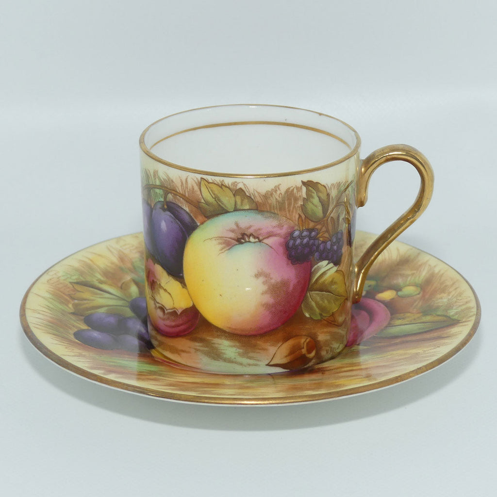 Aynsley Fruit Orchard Gold demi tasse coffee can | D Jones & N Brunt